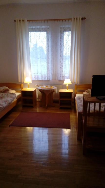 Gospodarstwo Agroturystyczne-Pensjonat Sad Podgorzyn Bagian luar foto