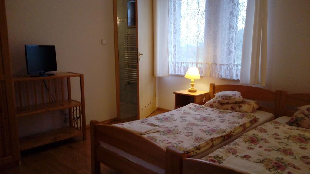 Gospodarstwo Agroturystyczne-Pensjonat Sad Podgorzyn Bagian luar foto